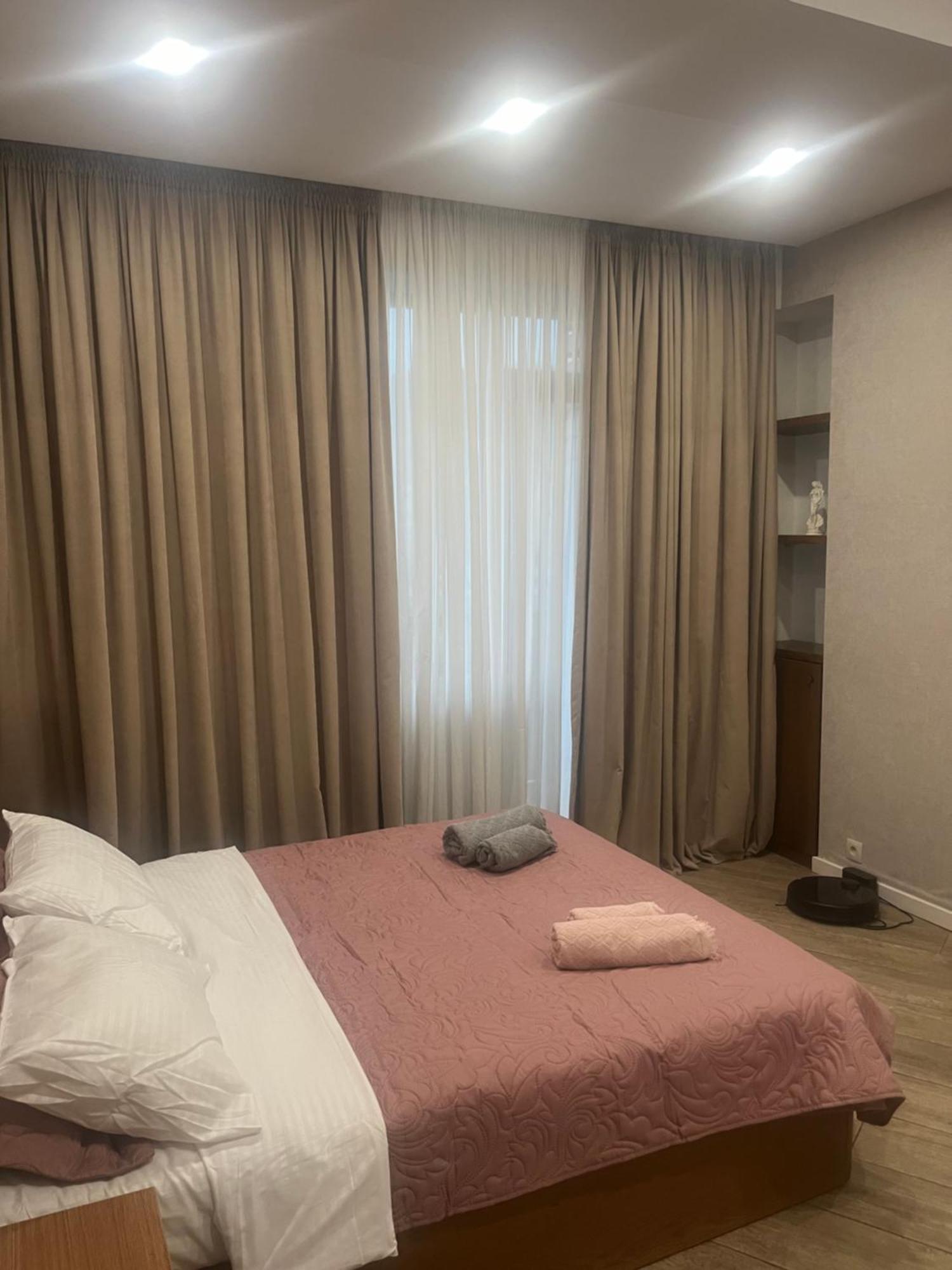 Panorama Khiliani Apartment Tbilisi Bagian luar foto